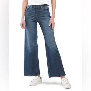 Frame Denim High-Rise Wide Leg Jeans in Medium Blue Wash